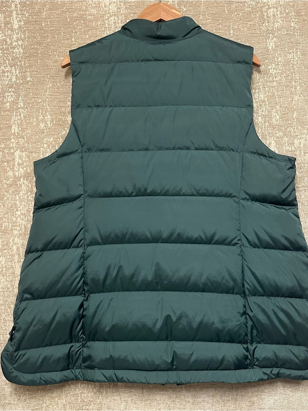 J. Jill down filled Women's Dark Green Puffer Vest - Picture 2 of 6
